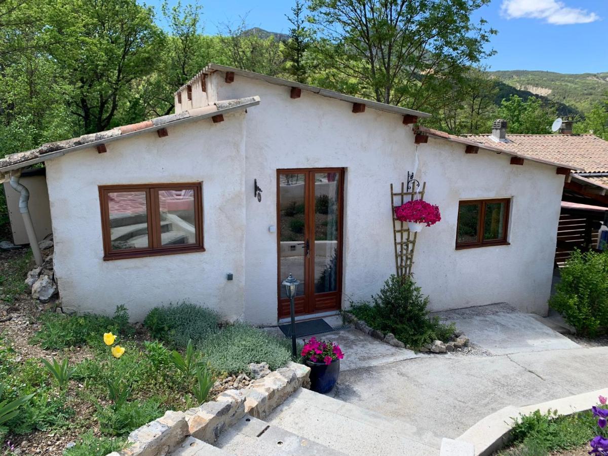 Maison Castellane Chambre D'Hotes B&B Exteriér fotografie